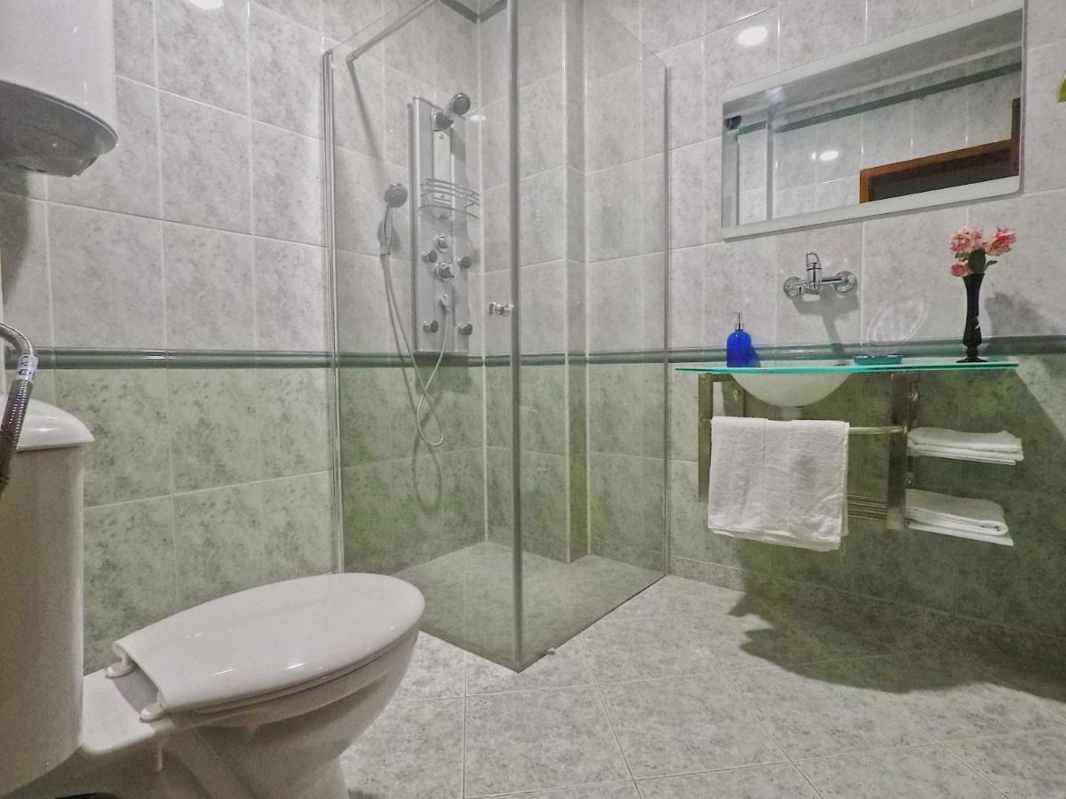 Spacious And Bright Maisonette Varna Center Exterior foto